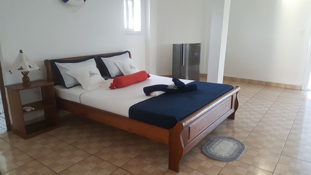 Honeymoon Room, 1 Queen Bed, Terrace, Sea View photo 2
