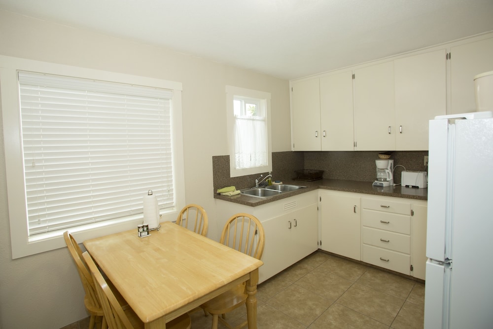 Deluxe Apartment, 1 Bedroom, Kitchenette photo 2