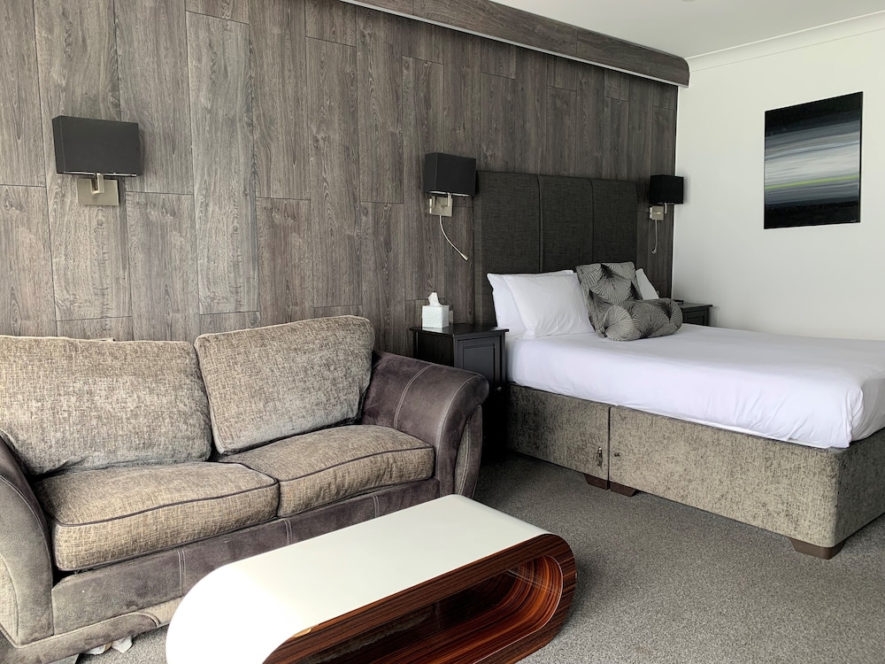 Family Triple Room, Balcony, Ocean View - Photo 2