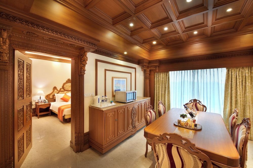 Tanjore Suite - Photo 4