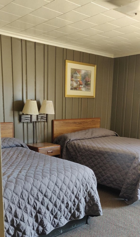 Standard Double Room, 2 Double Beds photo 3