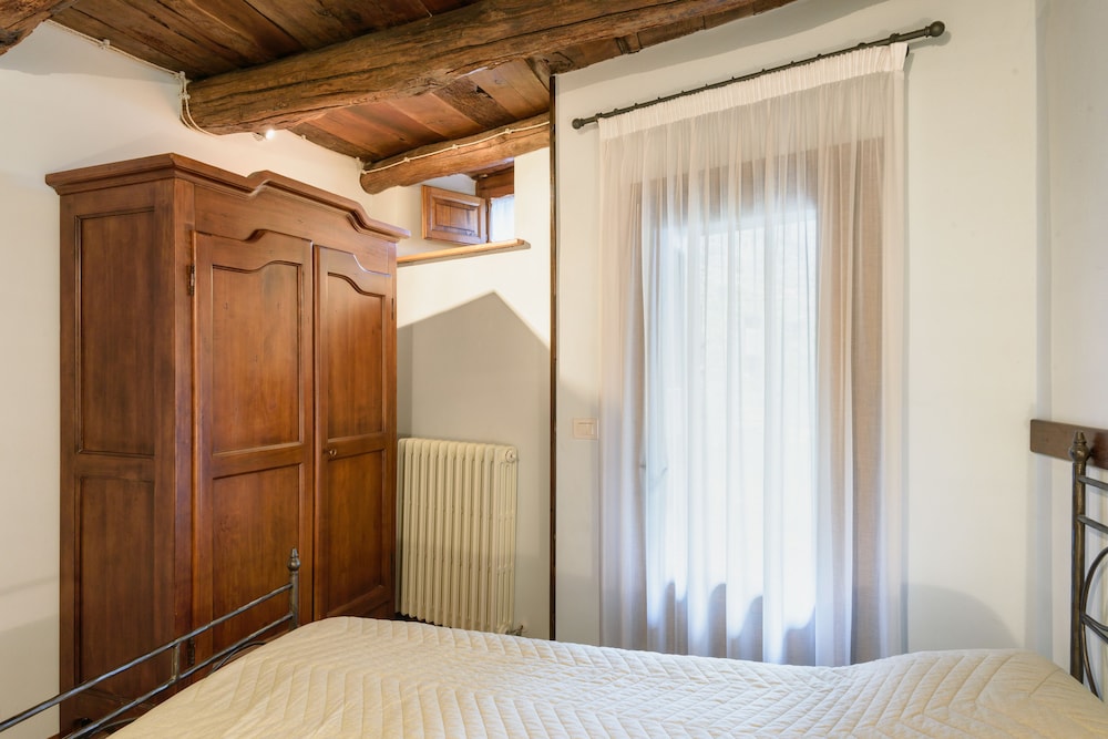 Standard Apartment, 2 Bedrooms, 2 Bathrooms photo 3