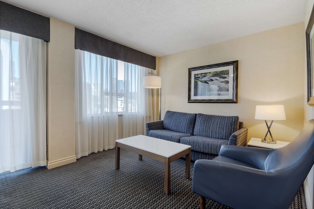 Suite, 2 Double Beds, Non Smoking, Balcony (with Sofabed) - Photo 3