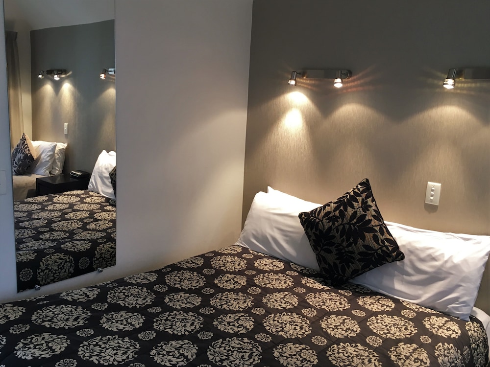 Standard Room, 1 Bedroom photo 2