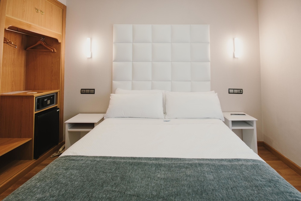 Single Room photo 3