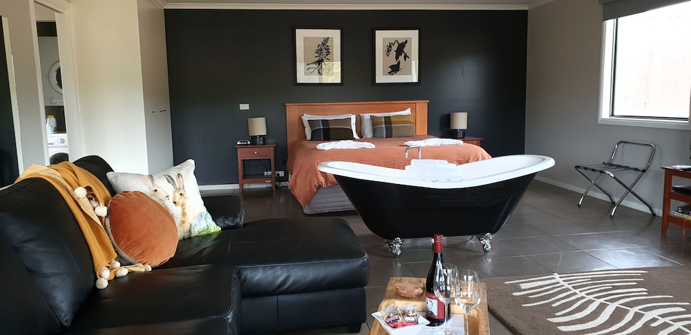 Romantic Studio, Non Smoking, Kitchen (Romantic Escape)