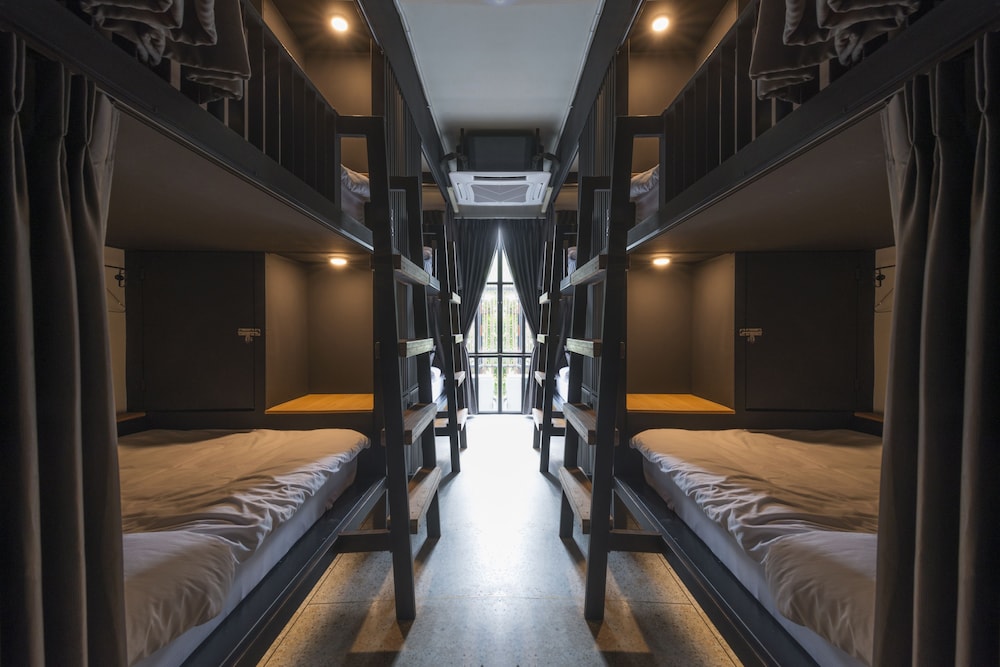 14 Beds Mixed Dormitory photo 1