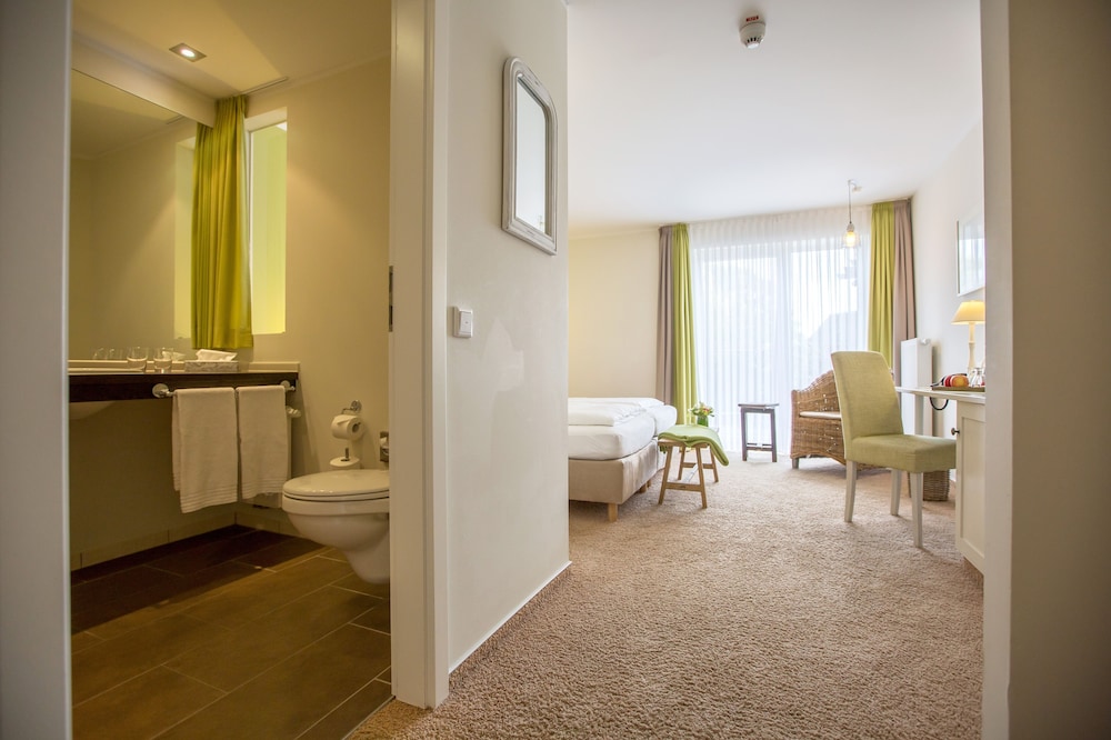 Comfort Single Room with Terrace photo 2