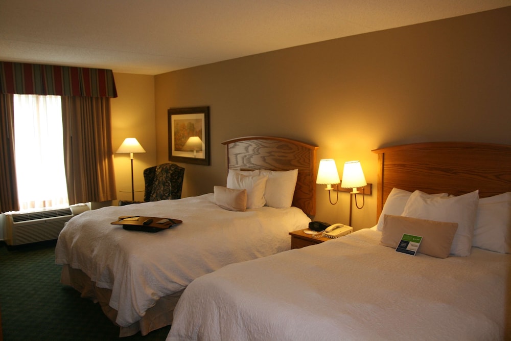 Room, 2 Queen Beds, Accessible, Non Smoking - Photo 2