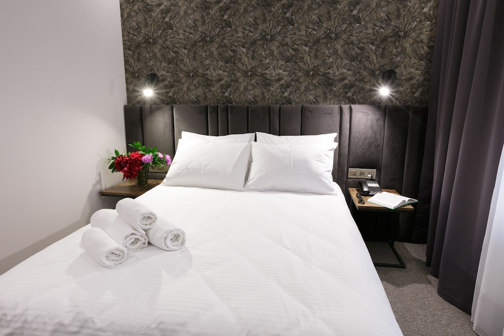 Standard Double Room photo 2