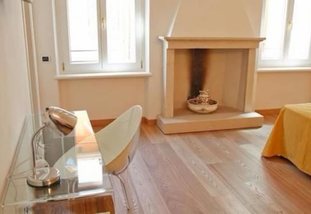 Basic Double Room