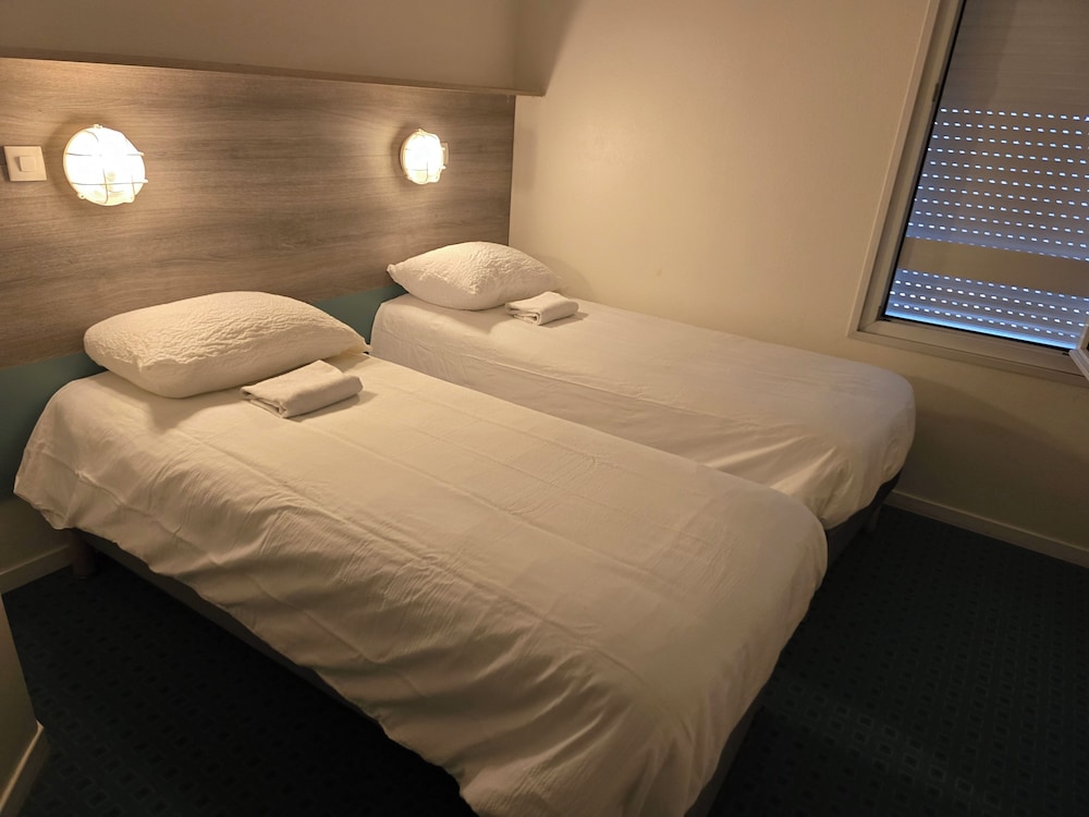 Twin room - Photo 1