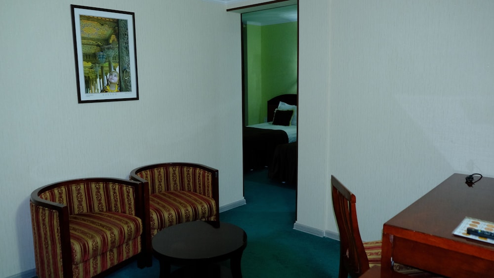 Business Twin Room photo 2