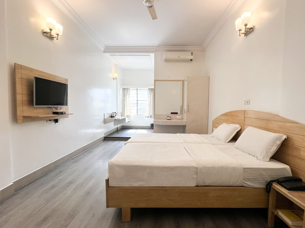 Superior Double or Twin Room photo 3