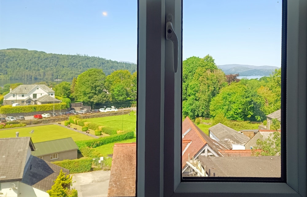 Traditional Double Room, Lake View photo 3