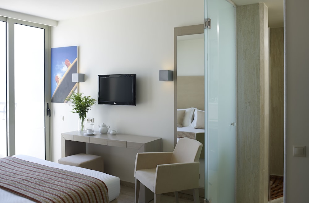 Room, Sea View - Photo 8