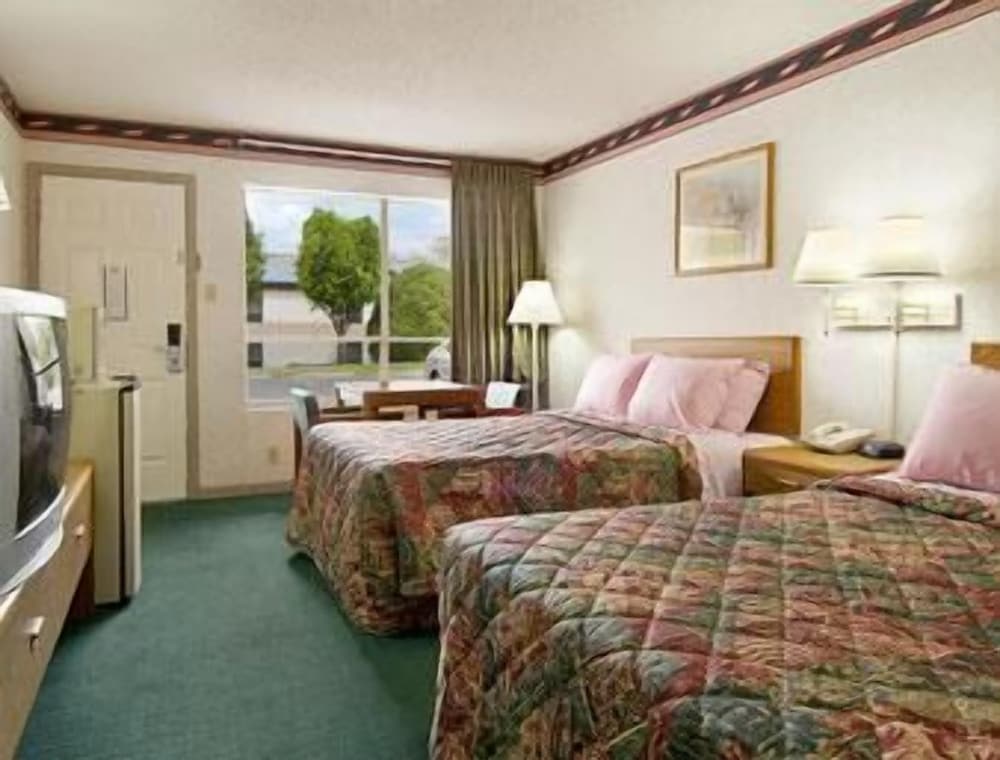 Double Room, 2 Double Beds photo 2