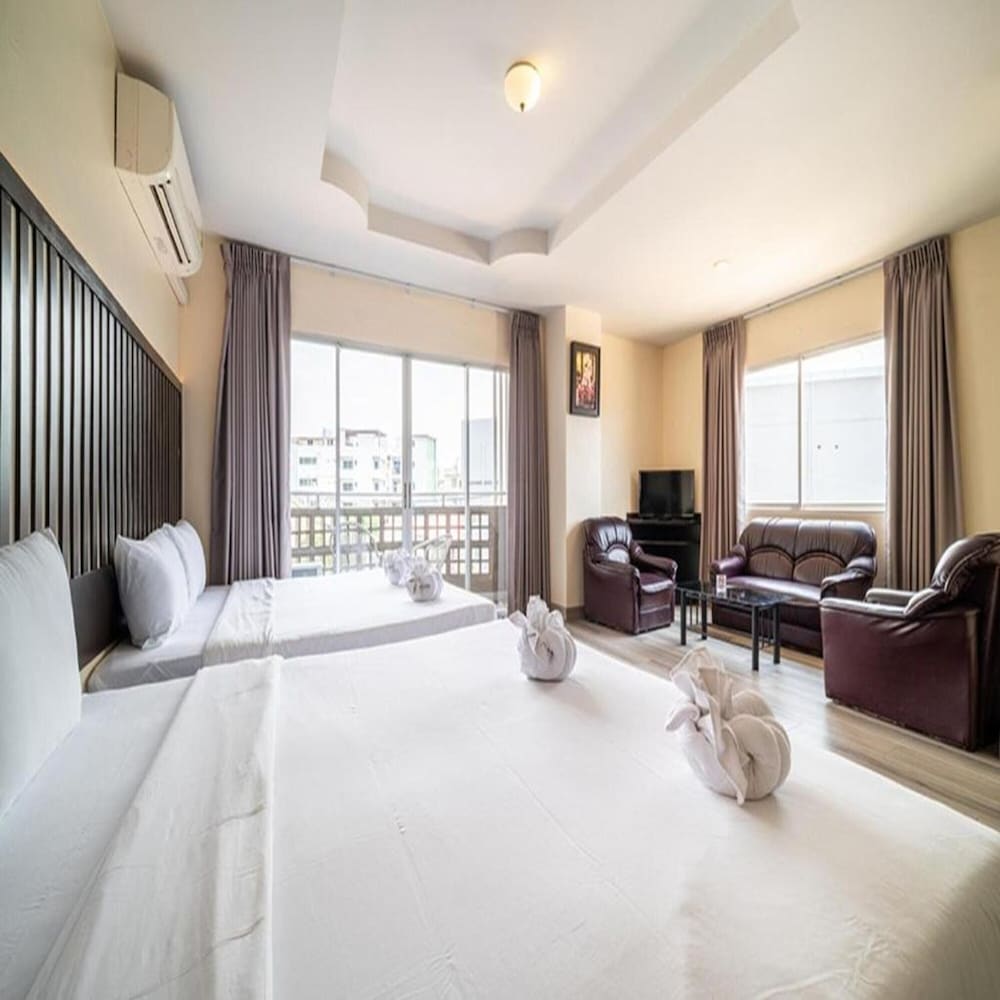 Family Suite - Photo 4