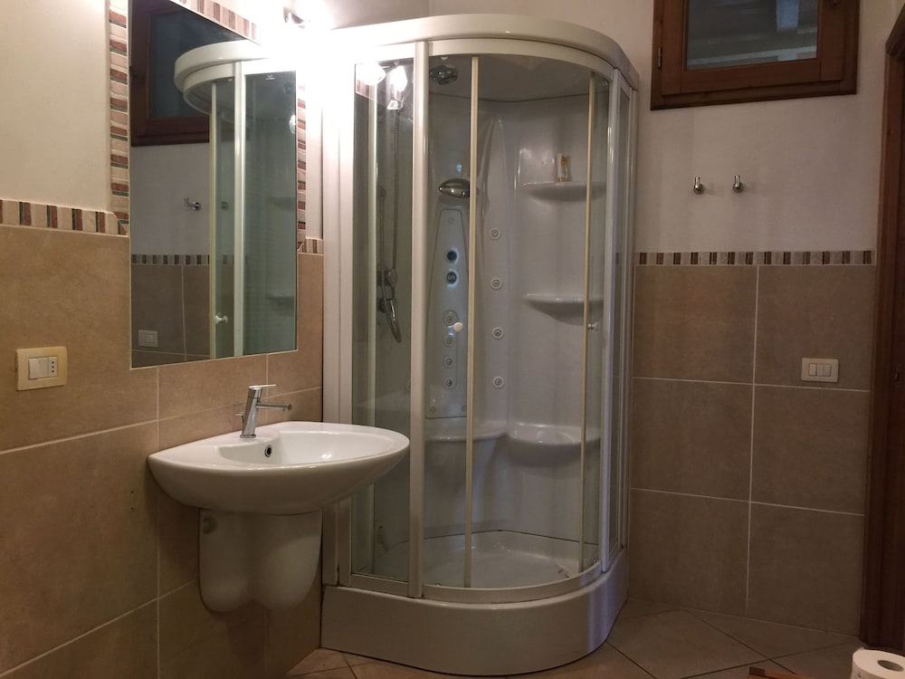 Apartment, 1 Bedroom, Ground Floor photo 3