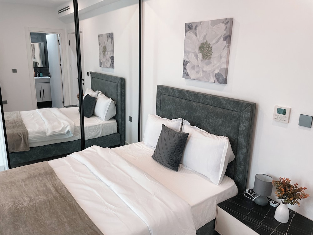 Superior Apartment, Balcony, City View photo 2