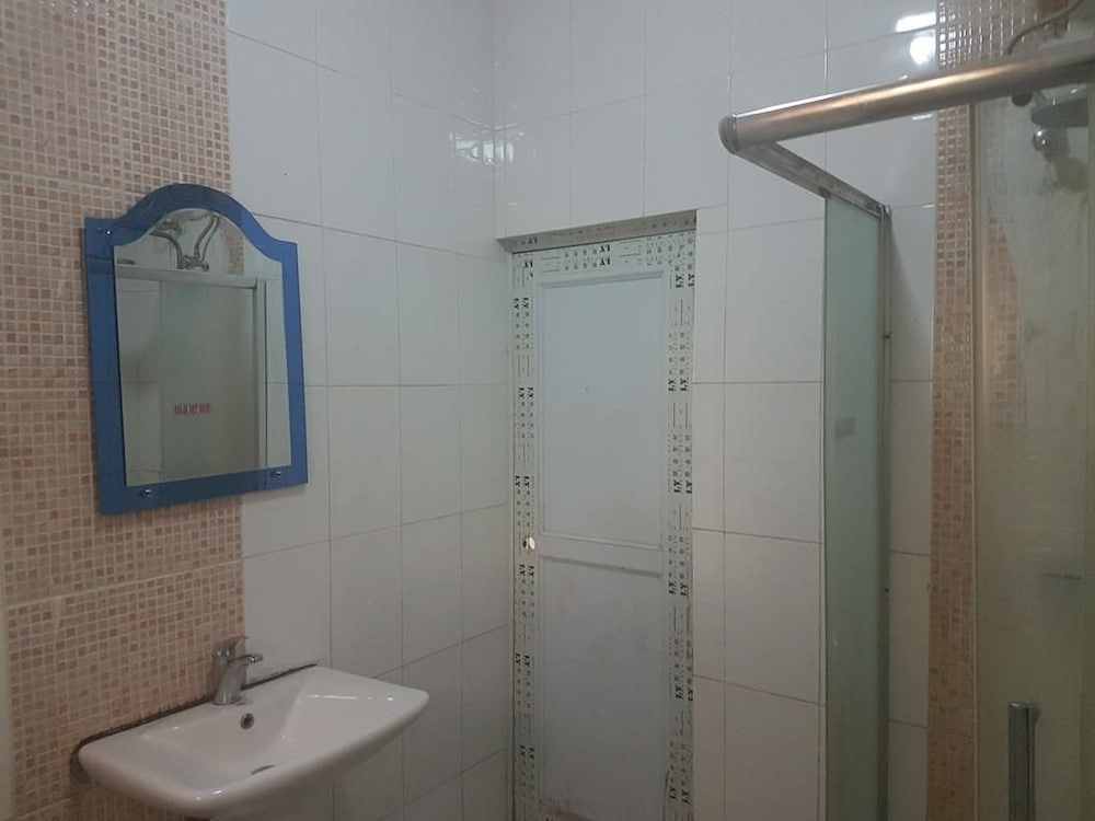 Standard Room photo 3