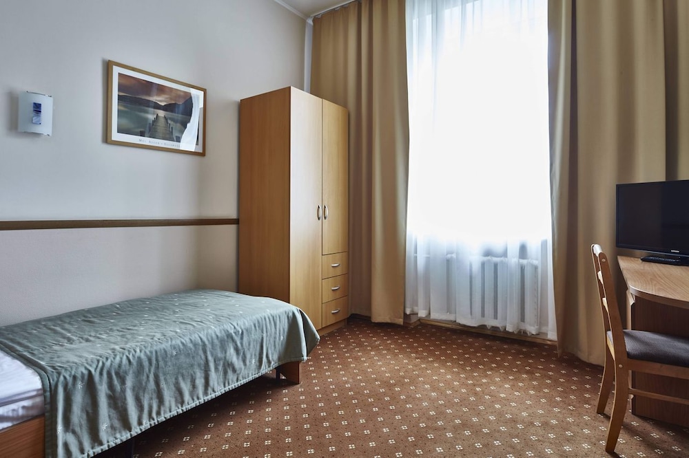 Standard Twin Room photo 2