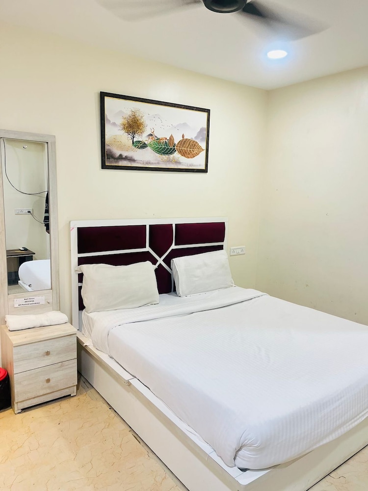 Deluxe Room With City View