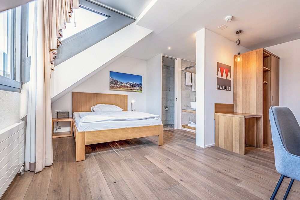 Classic Double Room, 1 Queen Bed - Photo 4