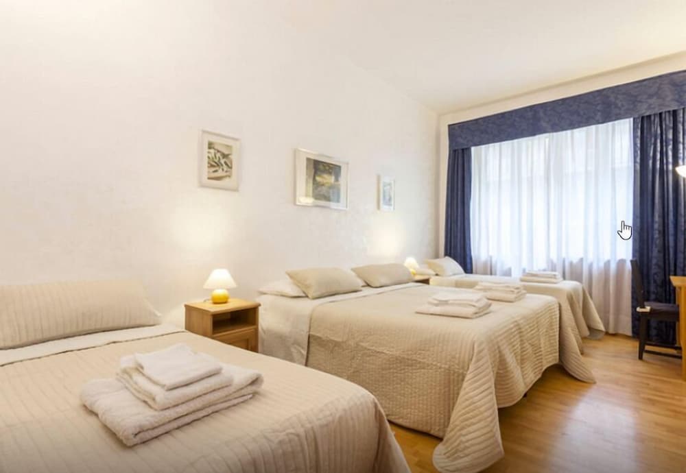 Quadruple Room, Shared Bathroom