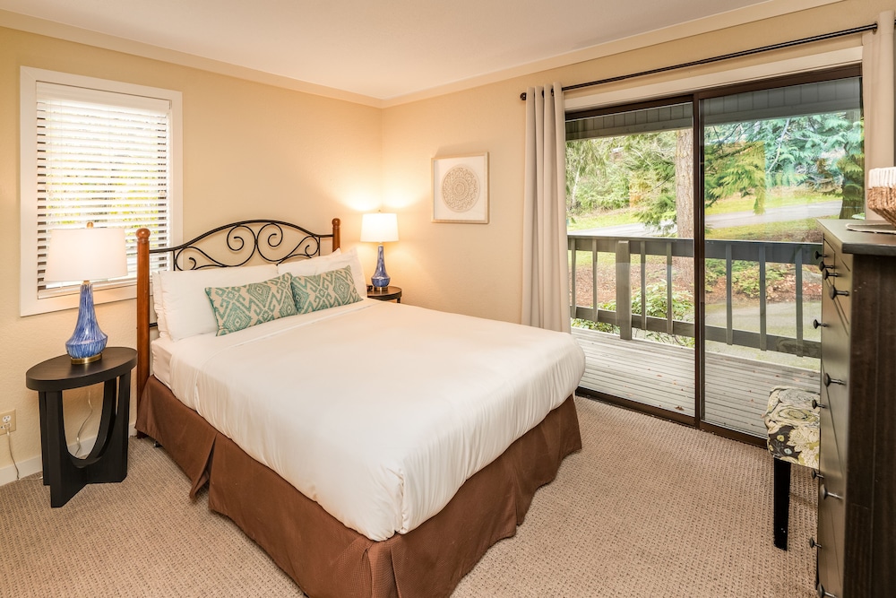Condo - 1br - Harborview