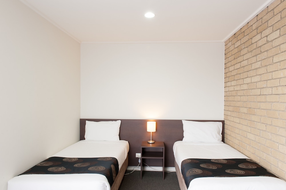 Superior Two Bedroom Family Apartment photo 3