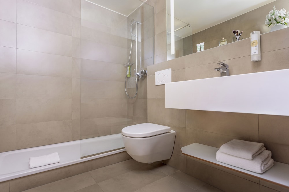 Superior Double or Twin Room - Photo 4