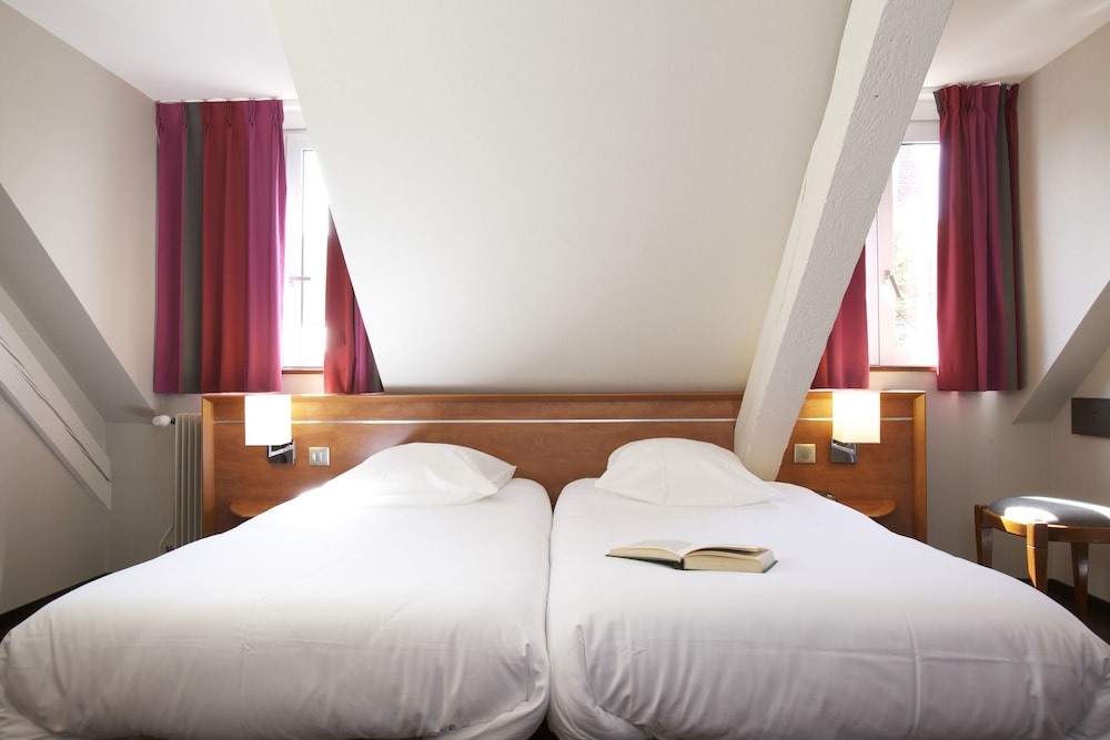Standard Room, 2 Twin Beds