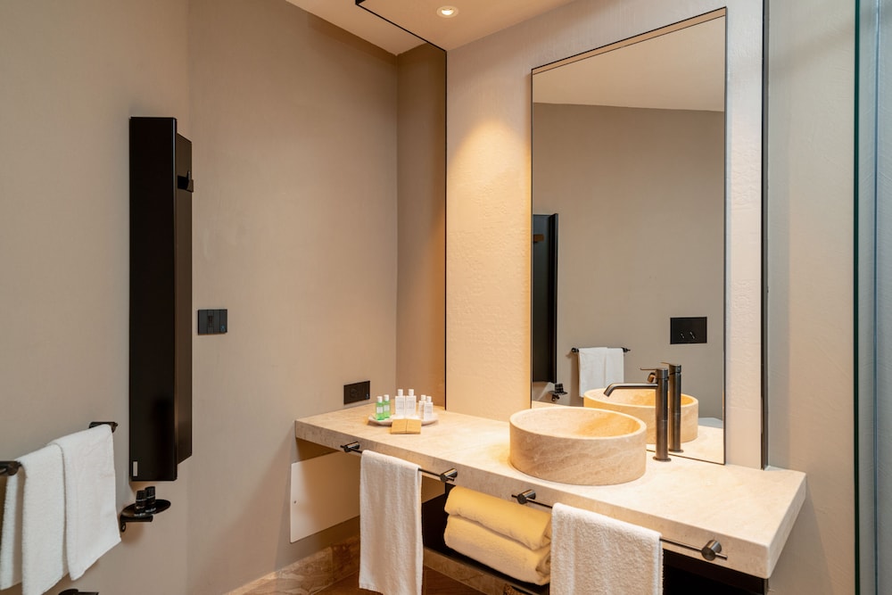 Superior Double Room - Photo 2