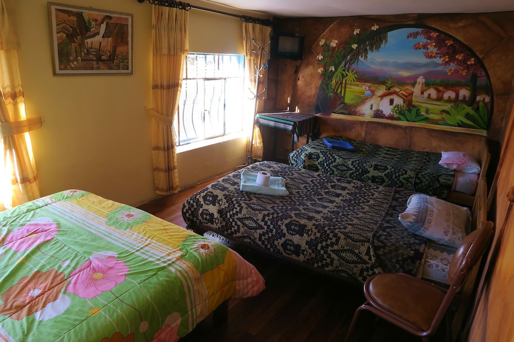 Triple Room, Shared Bathroom photo 2