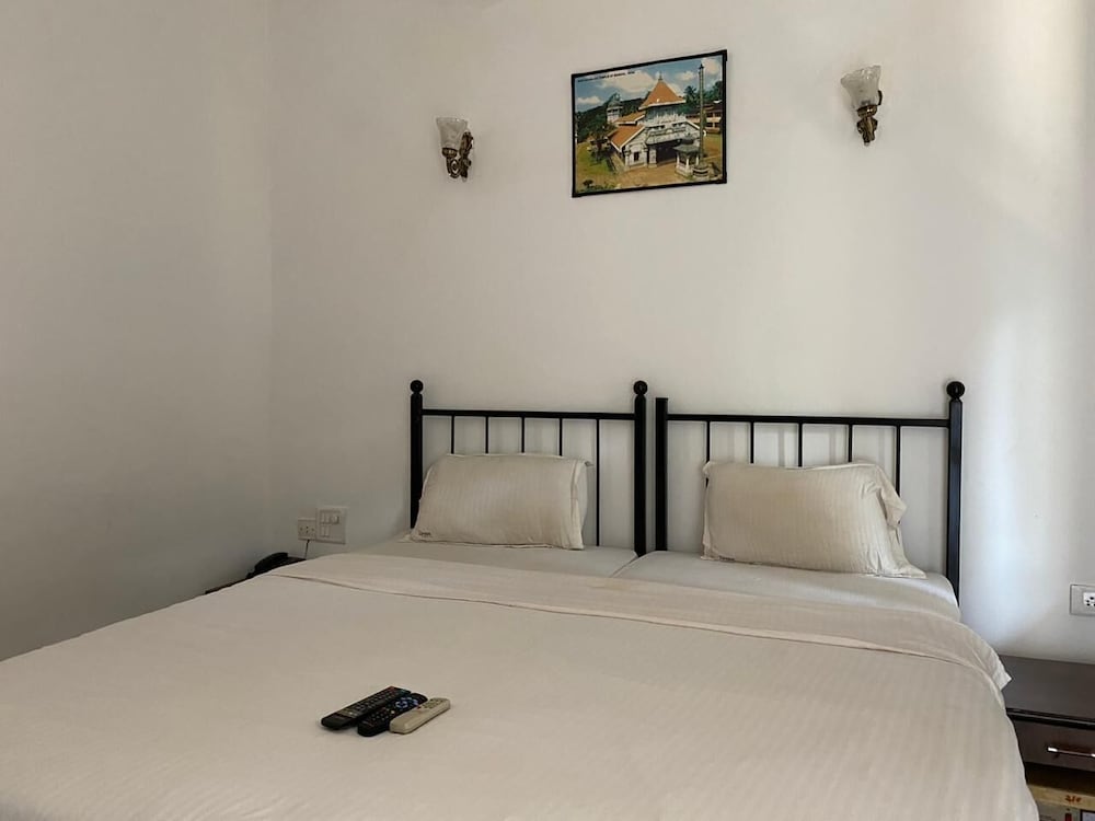 Standard Room, Non Smoking, City View