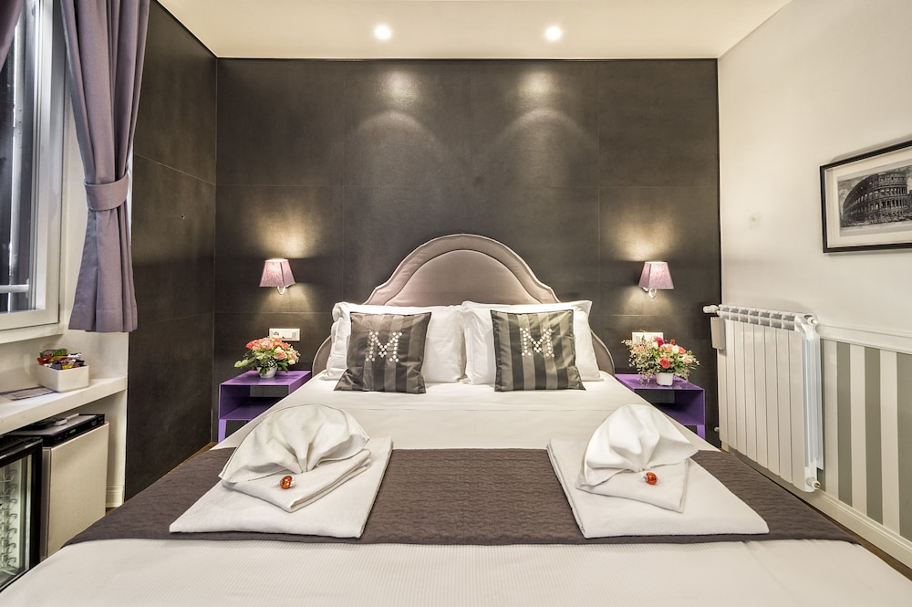 Deluxe Double Room, Jetted Tub photo 3