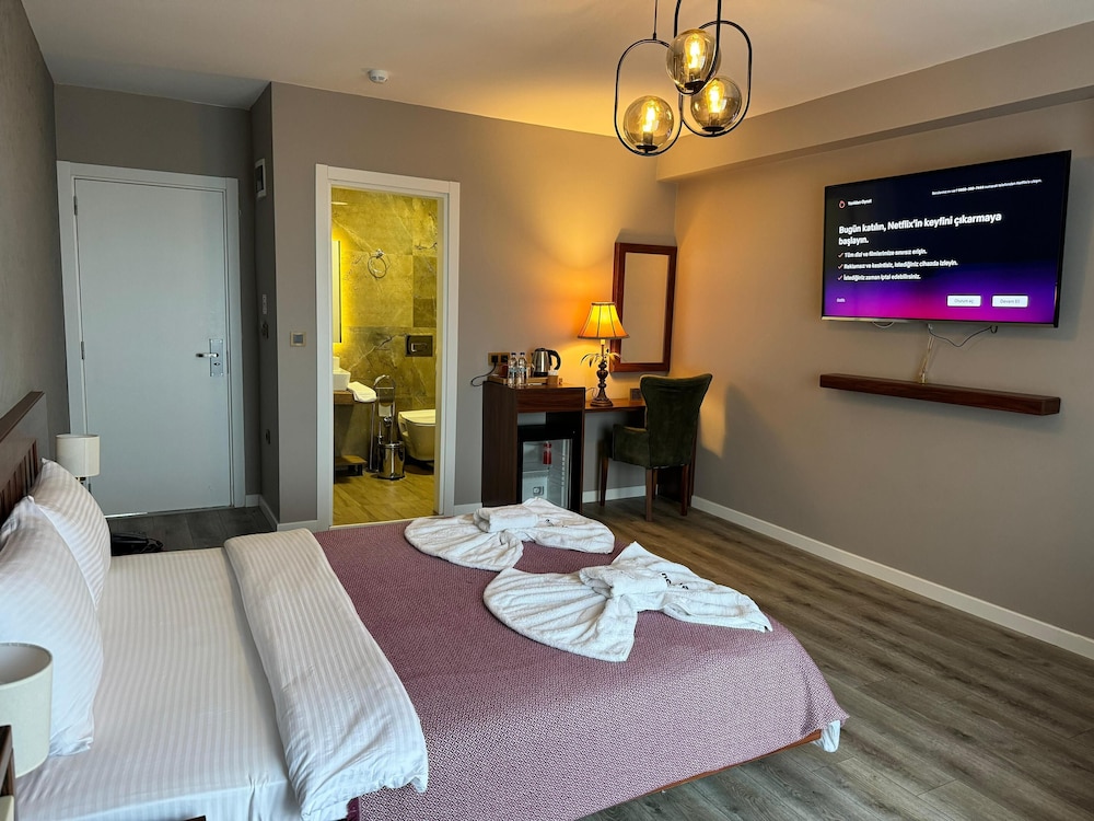 Superior Room, Sea View - Photo 24