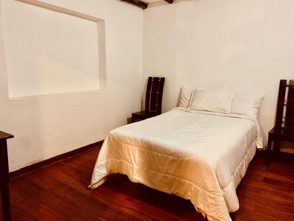 Classic Single Room