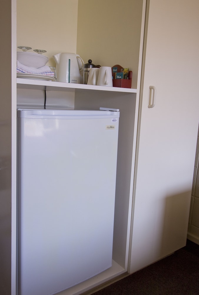 Standard Studio (Ground Lakeview Studio) photo 3