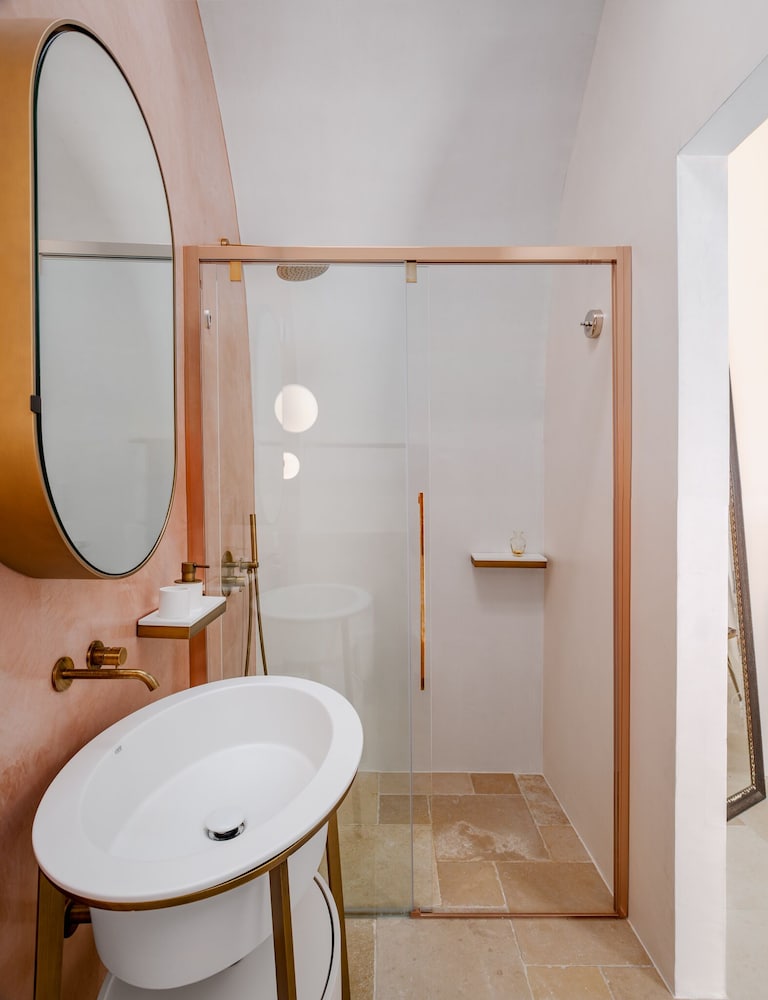 Romantic Double or Twin Room photo 3