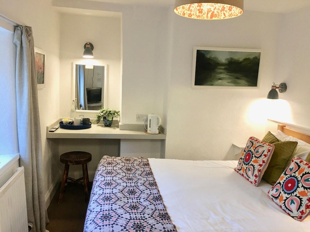 Economy Double Room, Ensuite photo 1