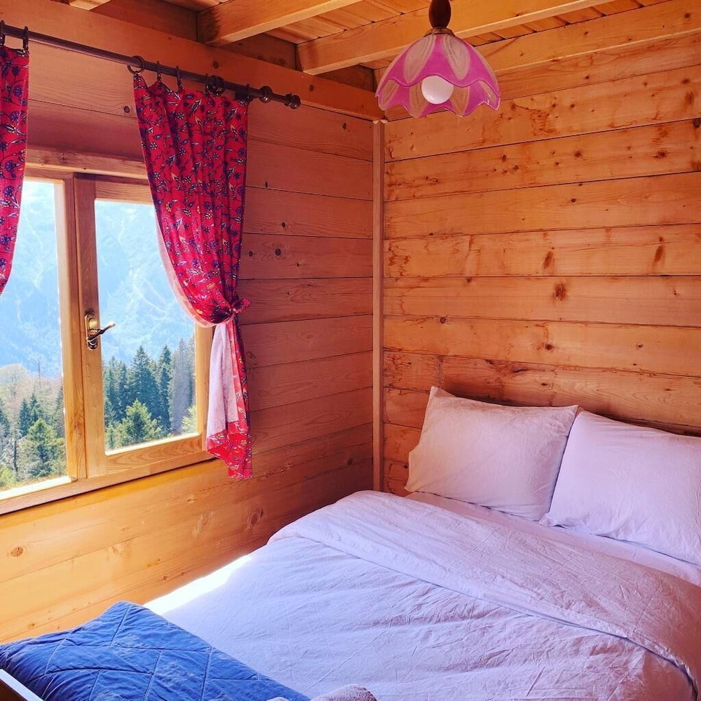 Elite Room