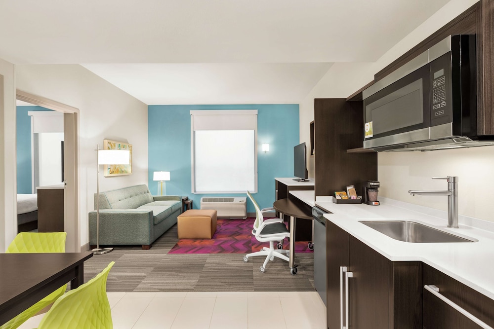 Deluxe Suite, 1 Bedroom, Kitchenette