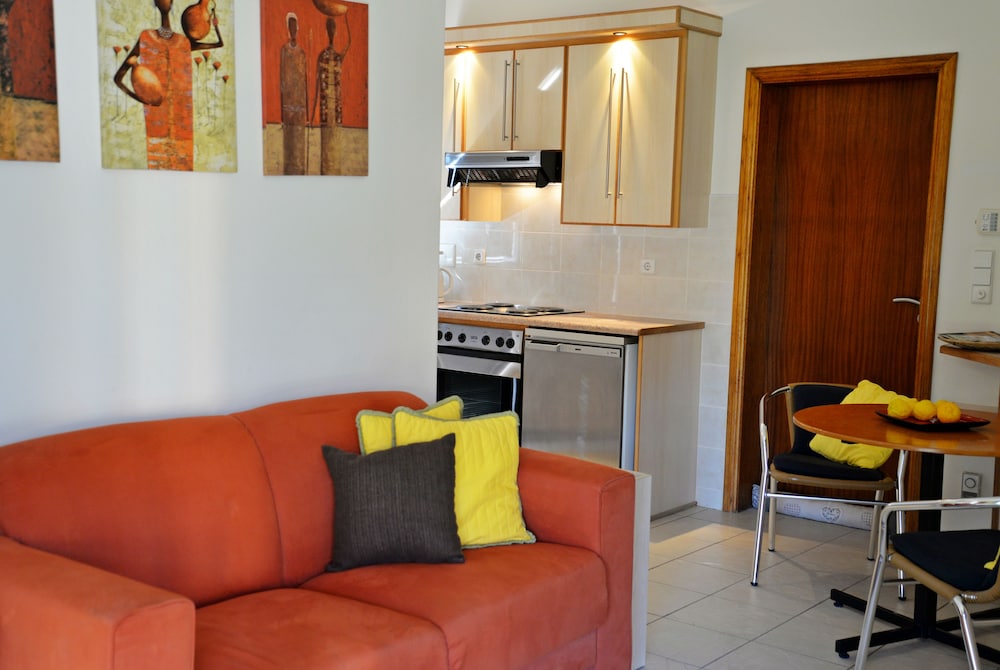 Classic Apartment (Chala-Kigi Garden Apartment) photo 3