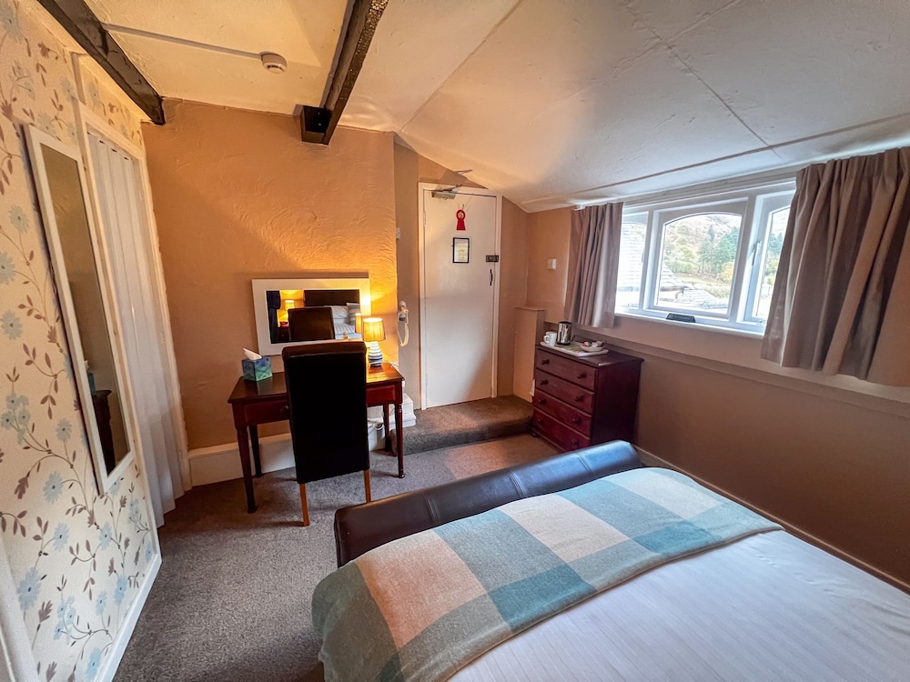 Comfort Double Room, Ensuite (Small Double 1 person) photo 3