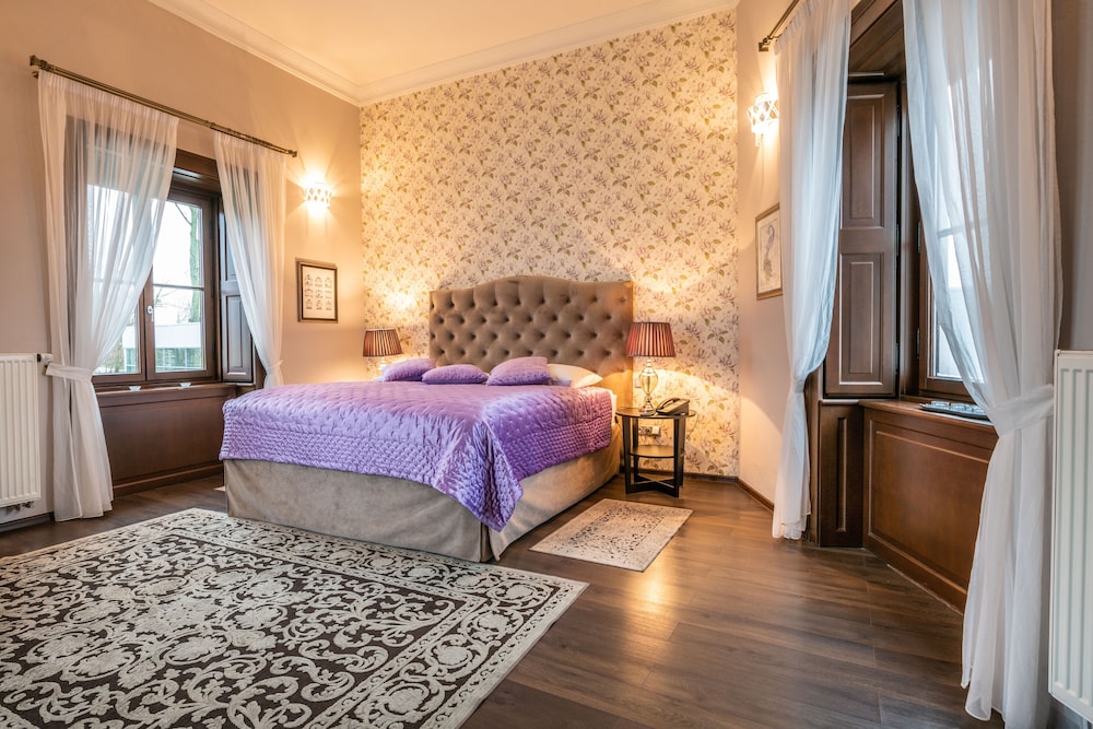 Honeymoon apartment