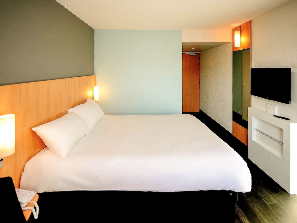 Standard Room, 1 Double Bed - Photo 4
