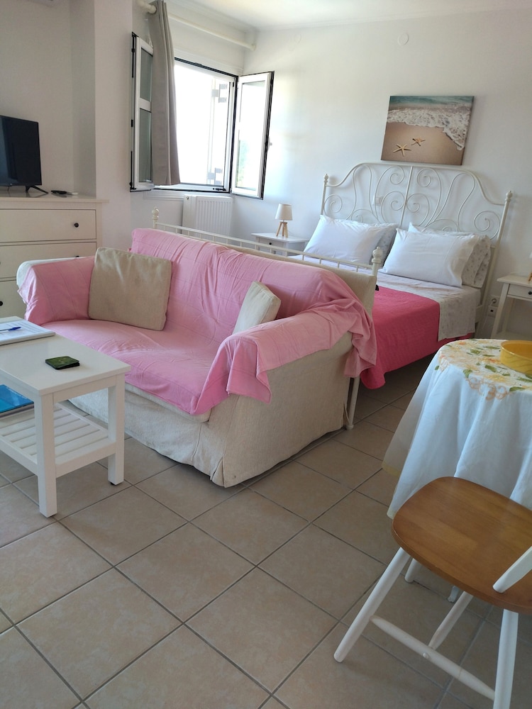 Junior Studio Suite