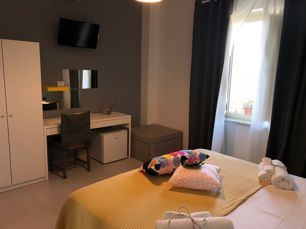 Standard Double or Twin Room photo 2